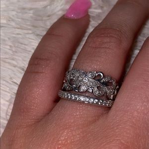 Helzberg Diamonds Ring
